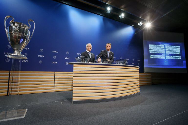 Sorteo de la eliminatoria previa a la Liga de Campeones 2017-2018.