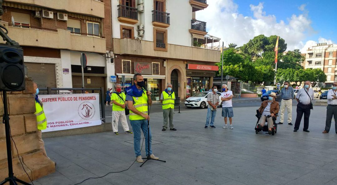 Plataforma Pensiones de Linares.