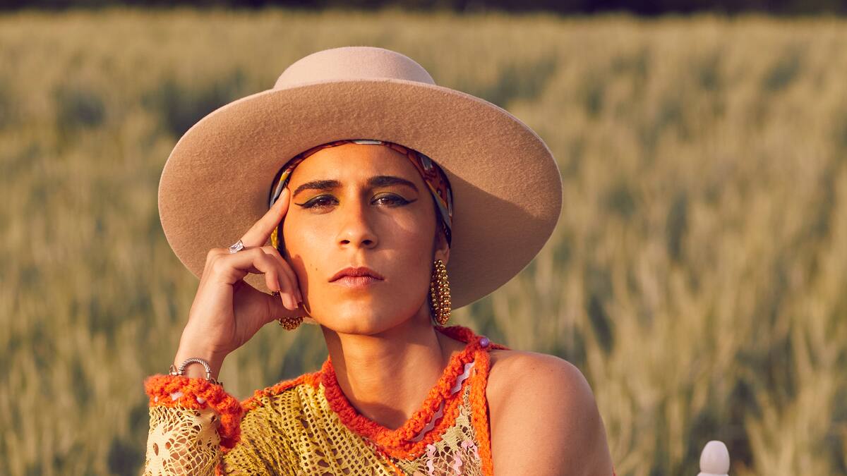 Entrevista a la cantaora Laura Marchal, que actúa en el Música no Claustro de Tui