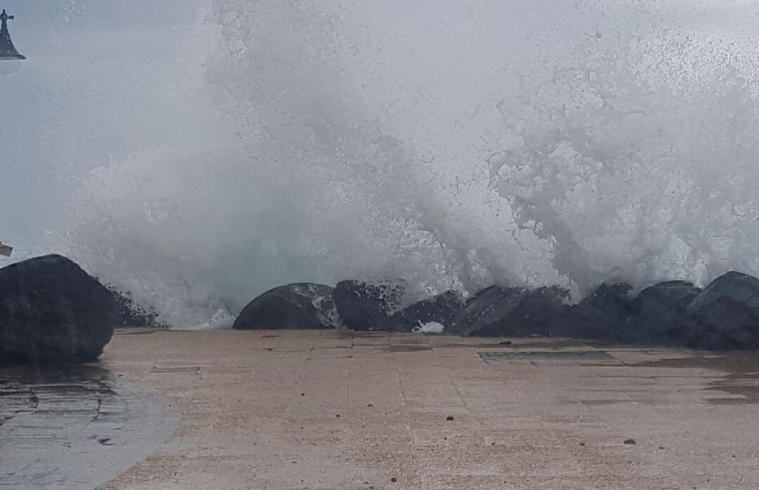 Prealerta por fenómenos costeros en Lanzarote. 