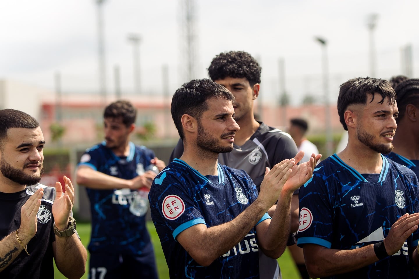 Jugadores de la Balona en un entreno