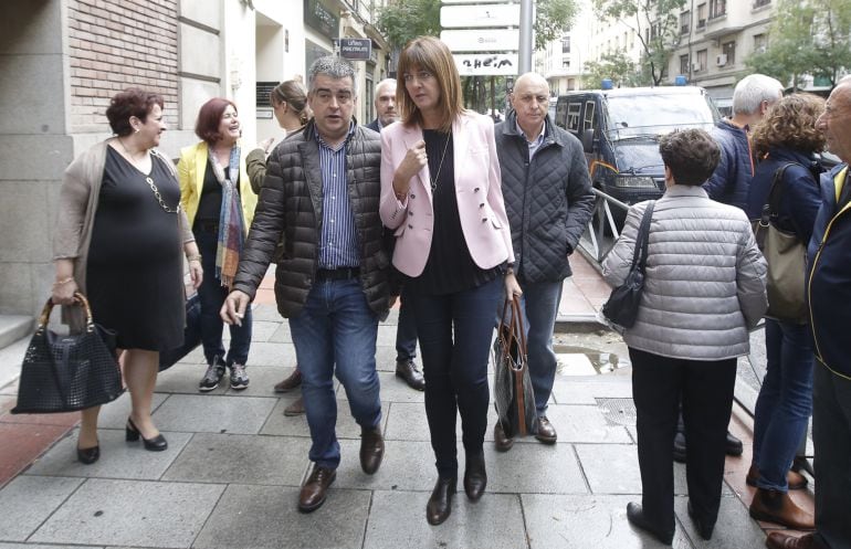 Idoia Mendia en la calle Ferraz sale del Comite Federal del PSOE