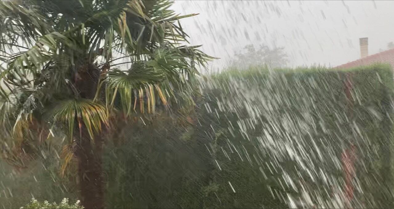 Momento en que descargaba la tormenta en Cabanillas del Campo