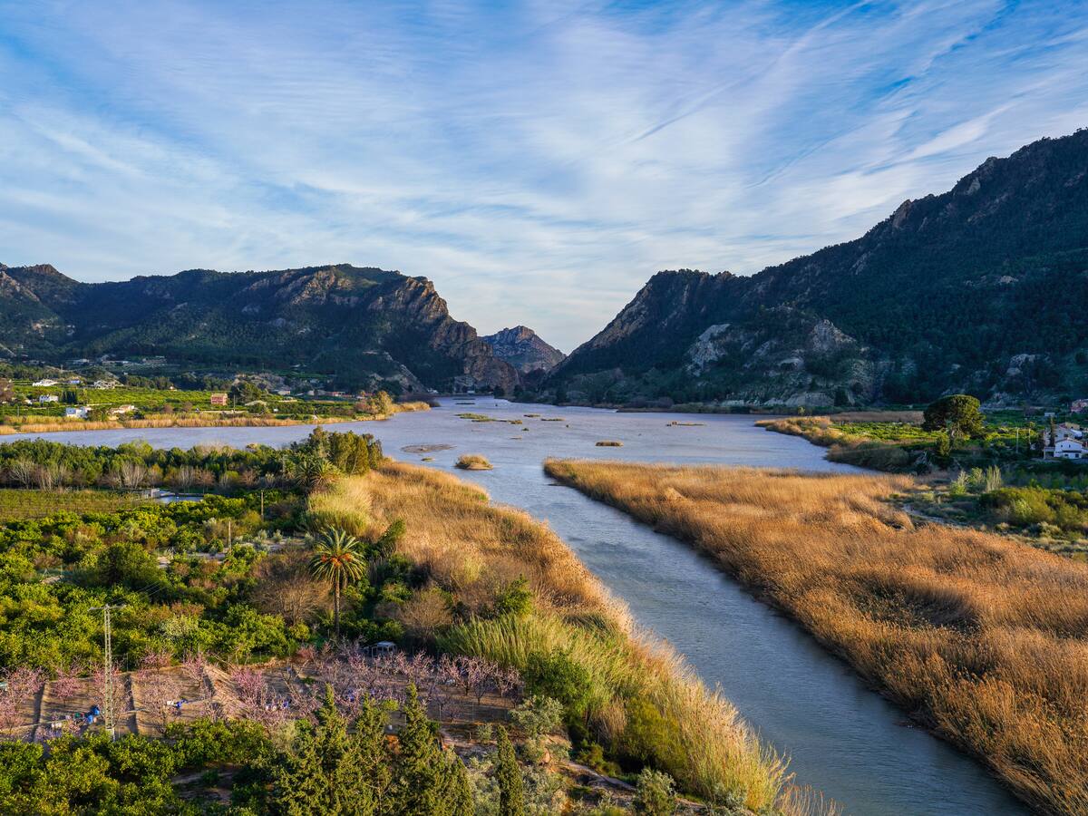 SER Viajeros se adentra en la Feria de Minerales de La Unión y recorre el Segura desde Blanca hasta Ojós