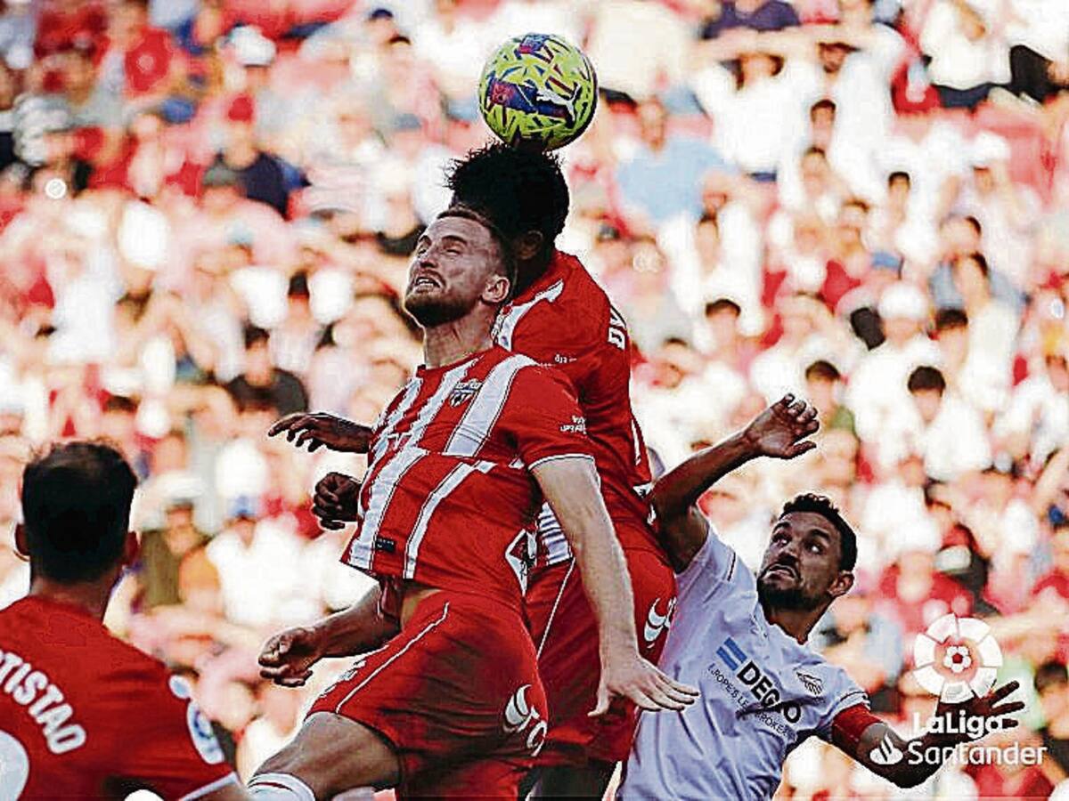 Sevilla 2-1 Almería: Huele a quemado