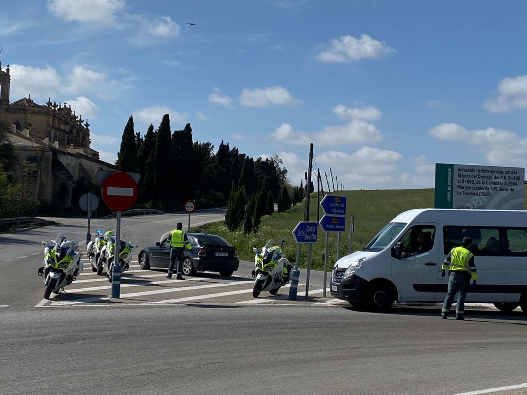 Acceso a Jerez por la Cartuja