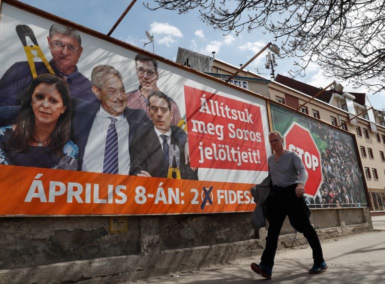 Cartel electoral del FIDESZ crítico con el filántropo judío George Soros