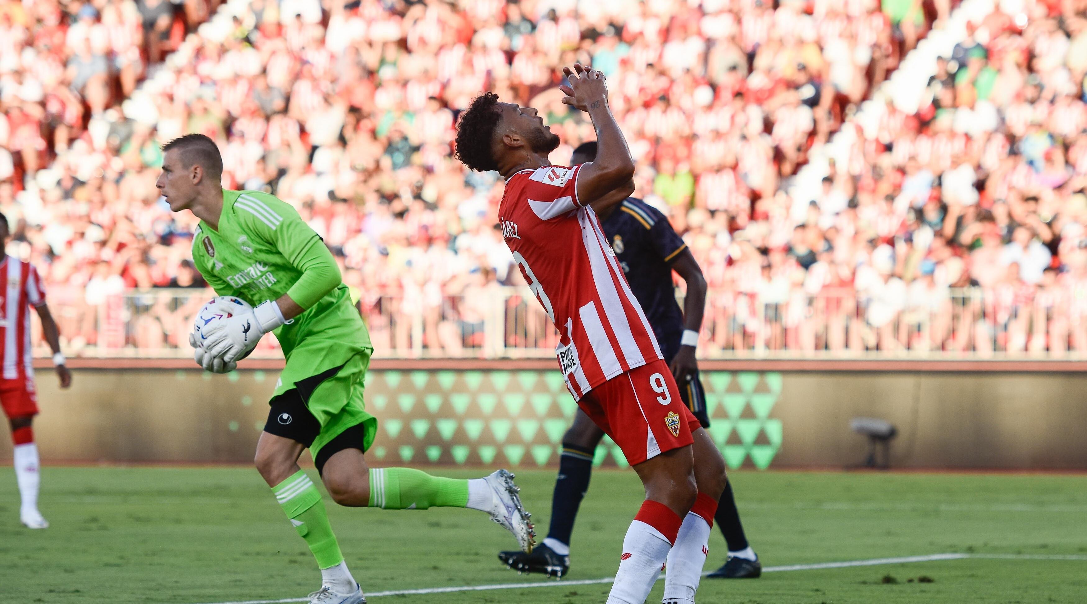 Luis Suárez quiere cambiar el lamento por la felicidad del gol marcando en el Nuevo Mirandilla.