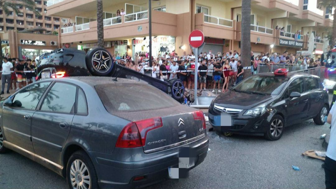 Momentos después del accidente en Fuengirola (Málaga)