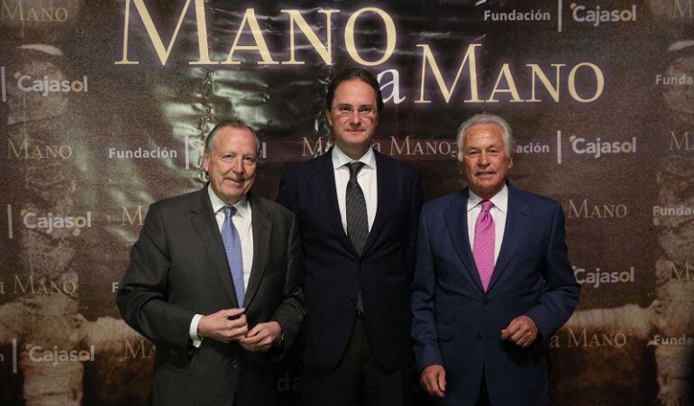 De izquierda a derecha, José María Álvarez del Manzano, José Enrique Moreno y Sebastián Palomo Linares