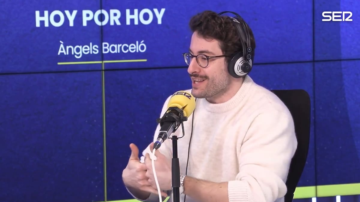 El profesor que ha revolucionado Internet con los libros revela la mejor manera de empezar a leer (aunque tengas poco tiempo)