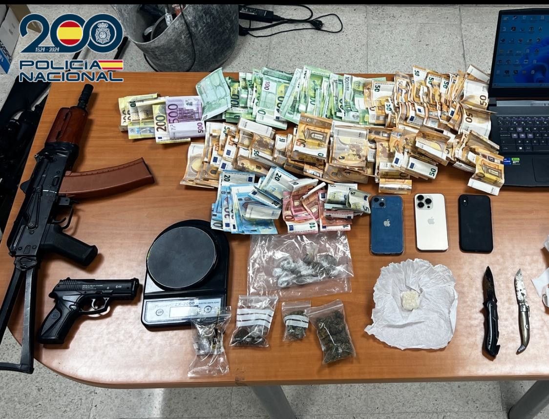 Material incautado por la Policía Nacional en Linares.