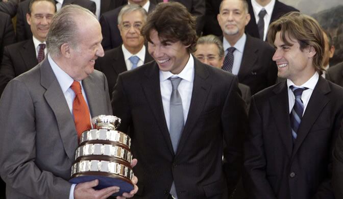 El rey, junto a Nadal y Ferrer