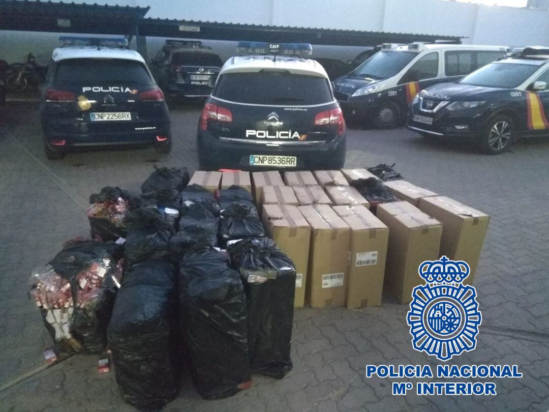 Tabaco intervenido por la Policía.