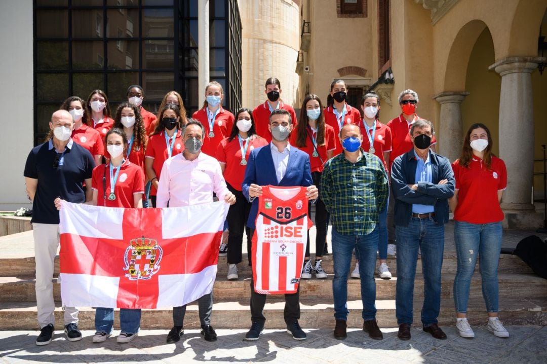 Las campeonas en la casa de todos los almerienses.