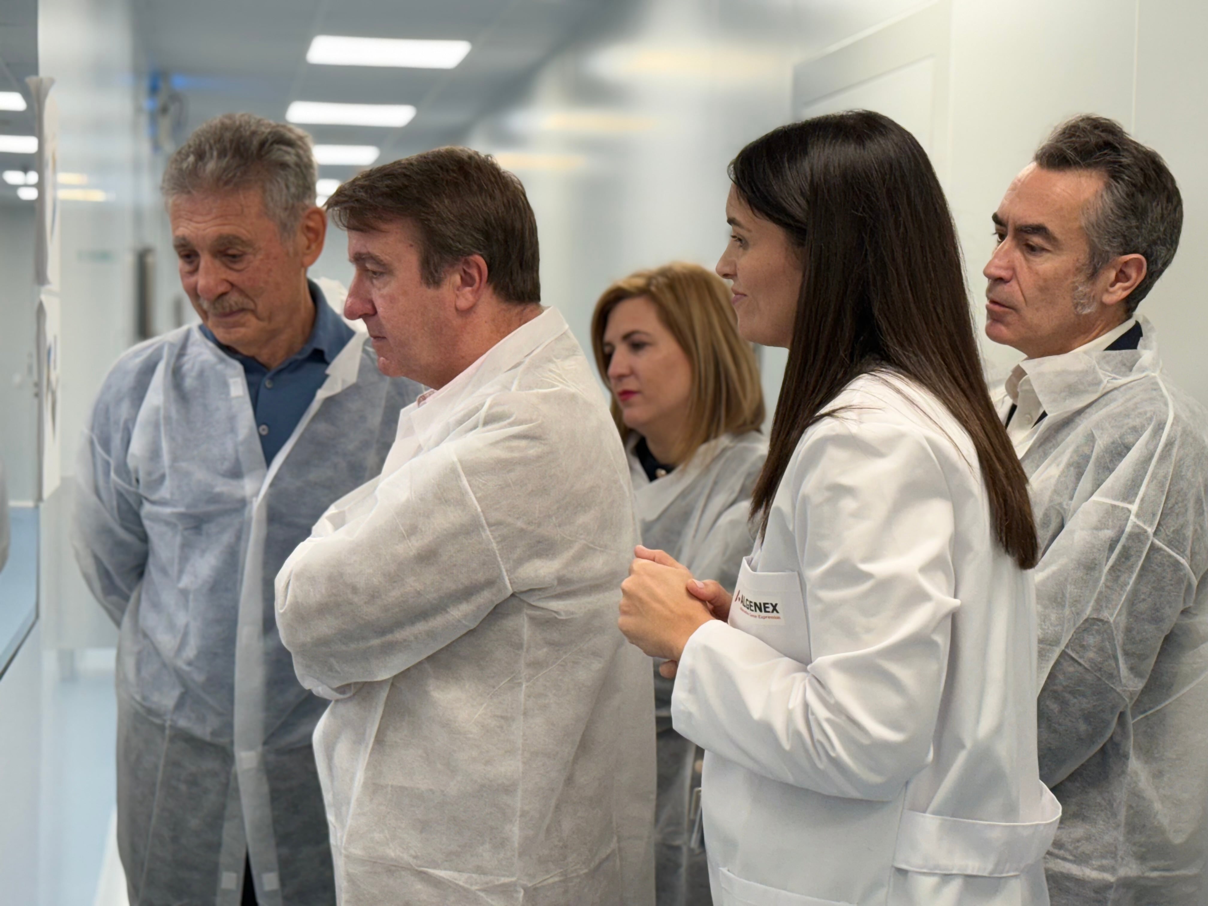 Visita del alcalde de Tres Cantos a Alegenex
