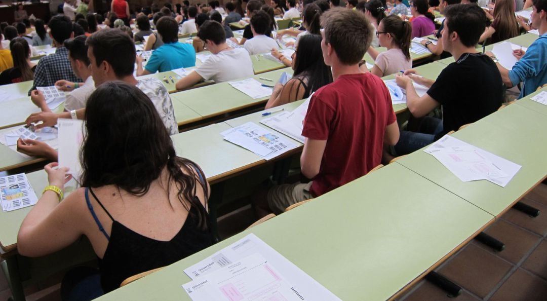 Exámenes de selectividad celebrados durante el mes de junio.