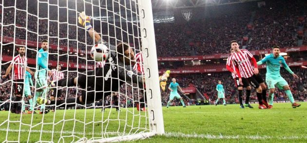 Messi, en el encuentro de ida de los octavos de final de la Copa disputado en San Mamés.