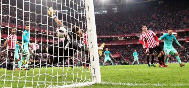 Messi, en el encuentro de ida de los octavos de final de la Copa disputado en San Mamés.
