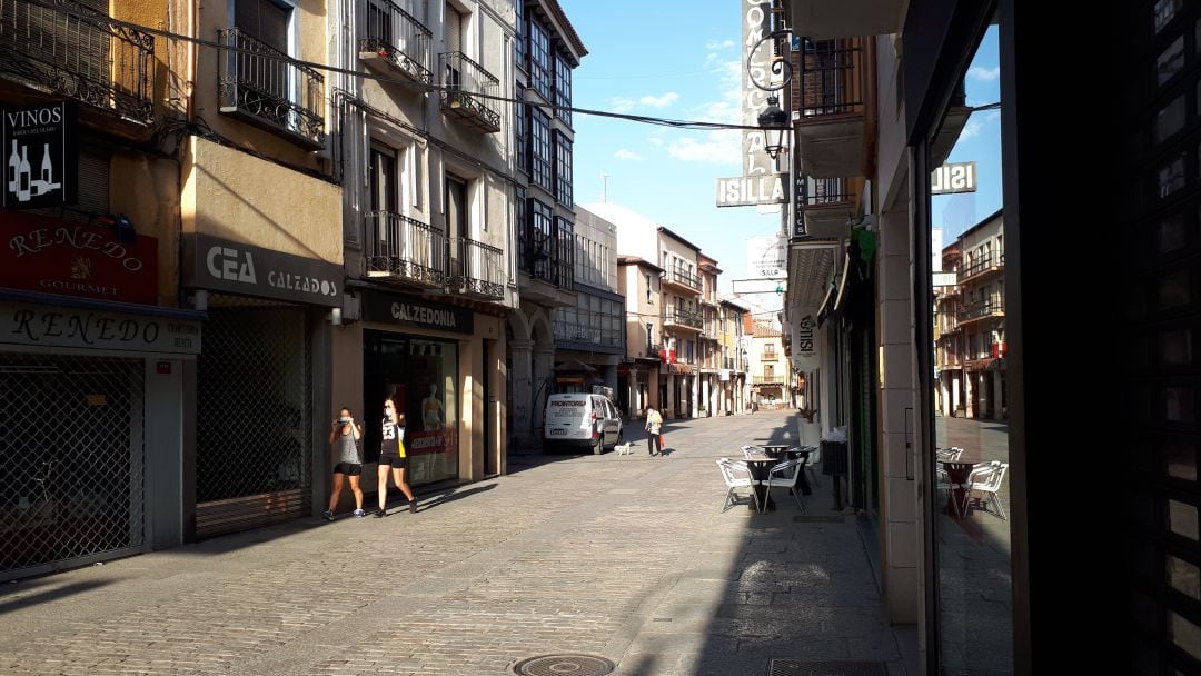 Las calles de Aranda se vaciaron durante su confinamiento específico del mes de agosto