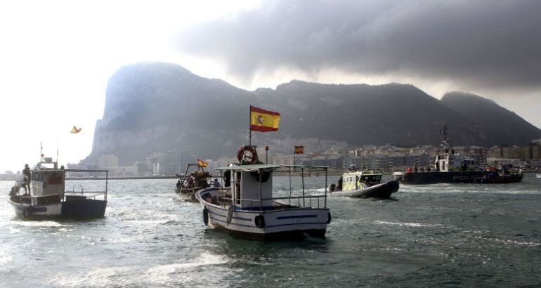 Protesta de los pescadores por el hostigamiento en aguas próximas a Gibraltar, durante el verano de 2014