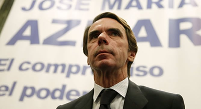 El expresidente del Gobierno José María Aznar durante la presentación de la segunda parte de sus memorias bajo el título &#039;El compromiso del poder&#039;, en un acto celebrado en Madrid.