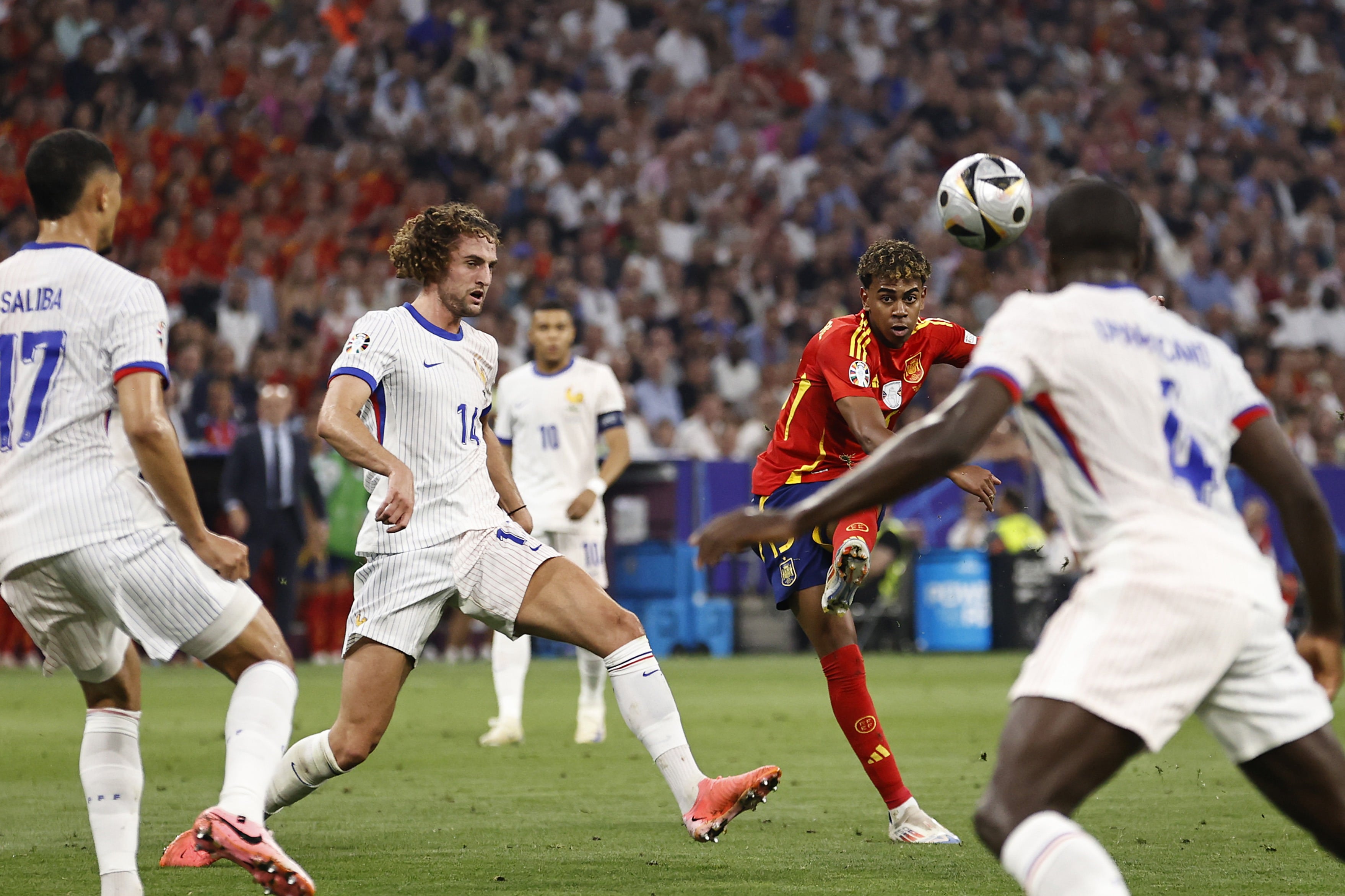 Lamine Yamal anotó el gol del empate de la Selección a Francia en la semifinal de la Eurocopa