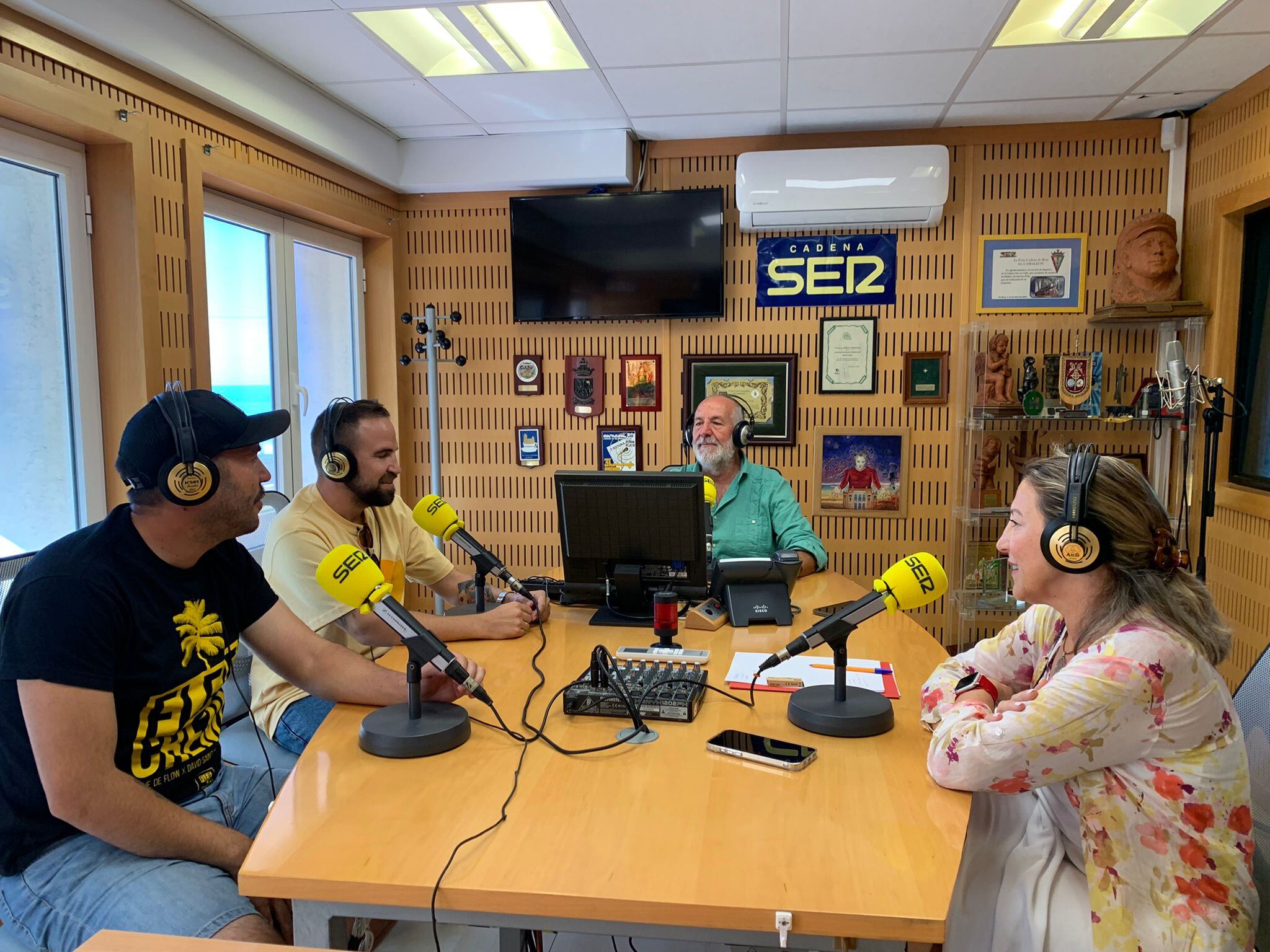 Ana Prieto junto a Antonio Pavón y Eva Izquierdo, de UGT