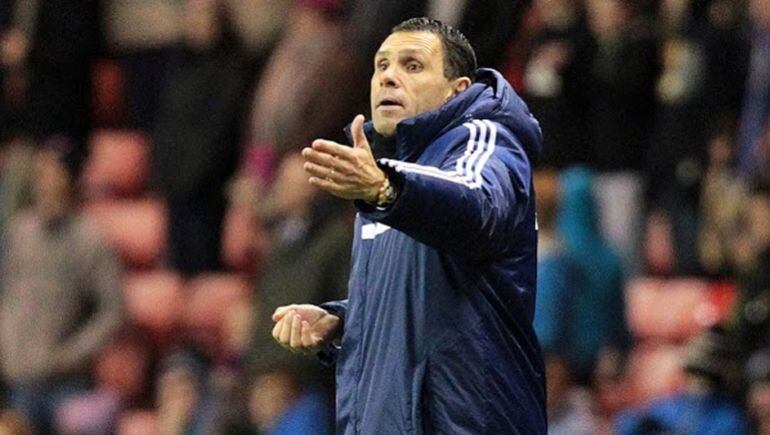 Poyet, en un partido de la Premier League