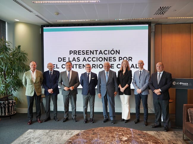 Presentación del logo conmemorativo y las actividades del centenario de la empresa Casal en la Cámara de Comercio de Sevilla