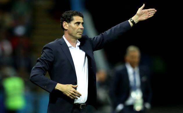 Fernando Hierro, en el partido entre Irán y España.