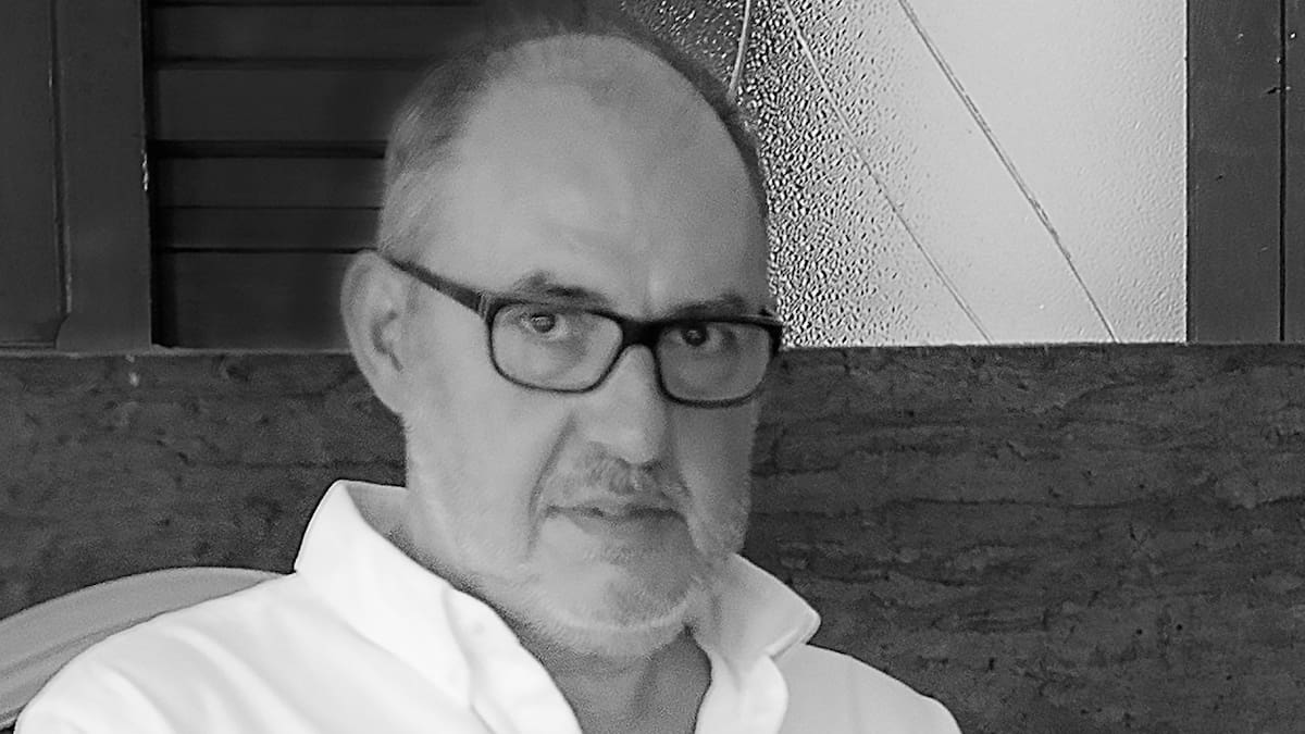 La Columna Javier Llopis (03/10/2025) "Quiebra de confianza"