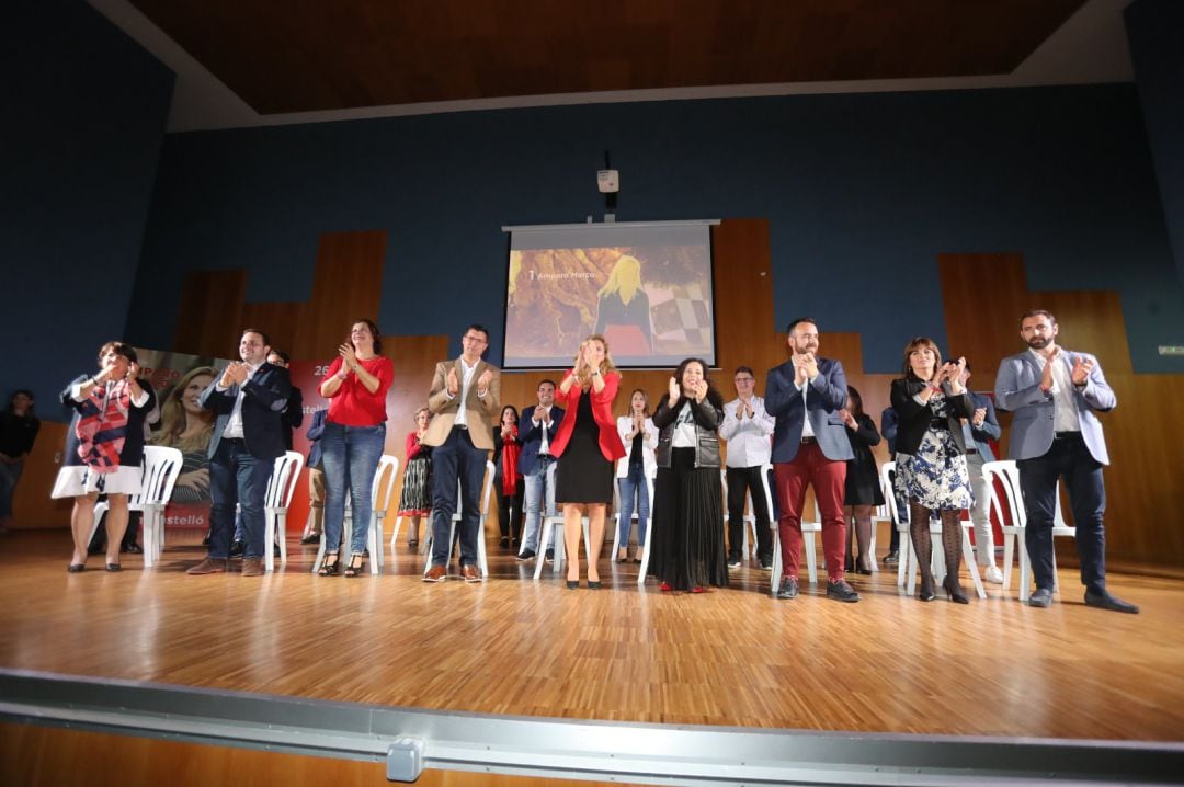 La candidatura socialista al Ayuntamiento de Castelló ha presentado sus avales en un acto público celebrado en el centro polifuncional de la Marina, en el Grau