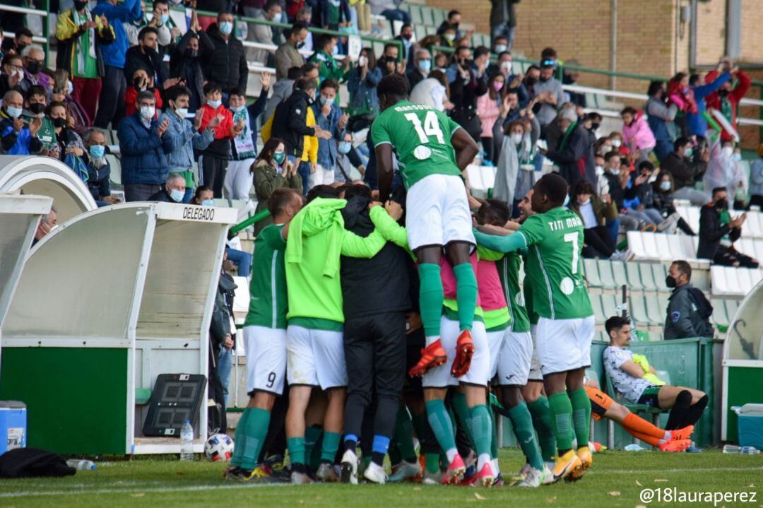 El Toledo está a dos partidos del ascenso