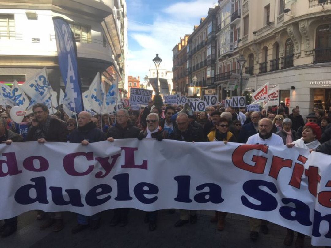 Imagen de archivo de una manifestación en defensa de la sanidad pública en Valladolid