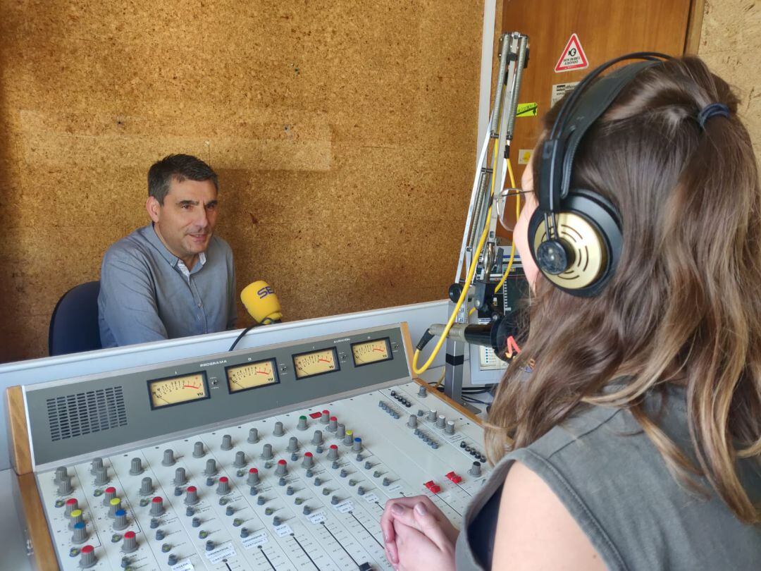 Miguel García na entrevista en Radio Lugo