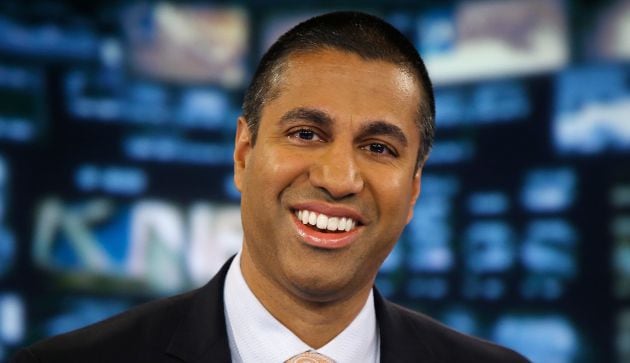 Ajit Pai, el hombre que pretende poner barreras a Internet.