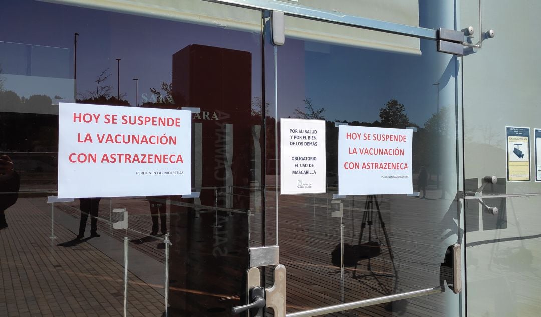 Suspensión de la vacunación en el Centro Cultural Miguel Delibes