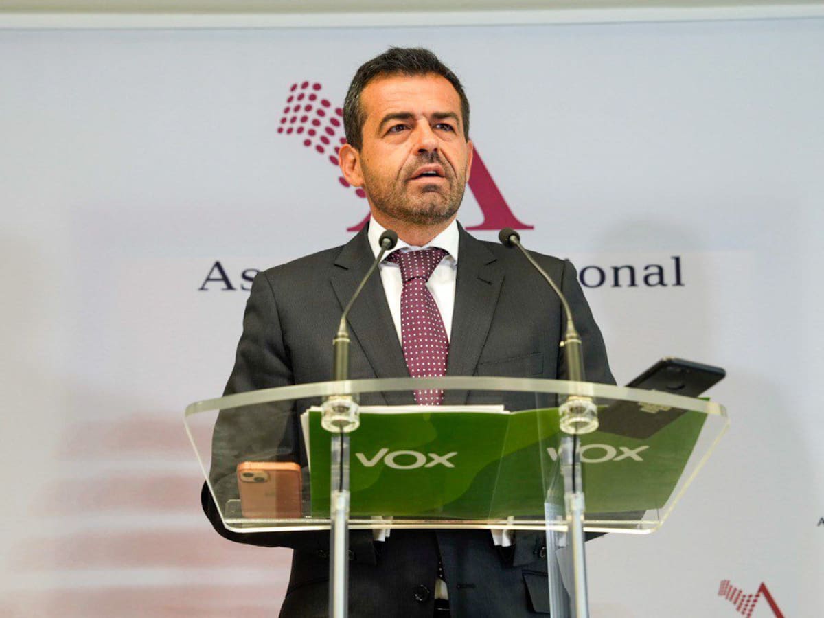 VOX propone implantar la "prioridad nacional" en el acceso a vivienda y servicios públicos