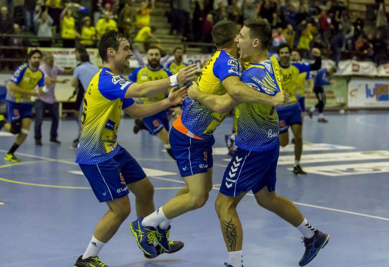 La plantilla del Villa de Aranda quiere volver a sentirse ganadora, como ya ha demostrado esta temporada.