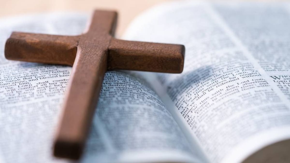 Un informe de los municipios navarros acredita que la Iglesia se quedó con 29 bienes que eran municipales