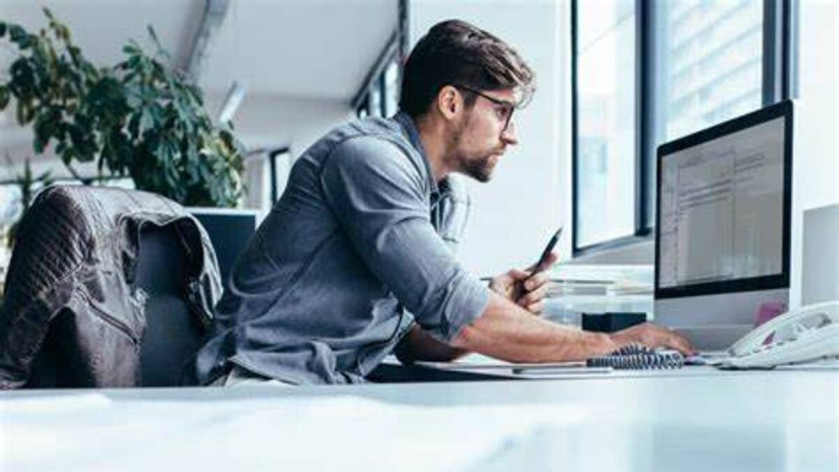 El responsable de la Antena Local de Peñafiel, David Sánchez, repasa en la SER ayudas y jornadas formativas para pyme's y autónomos