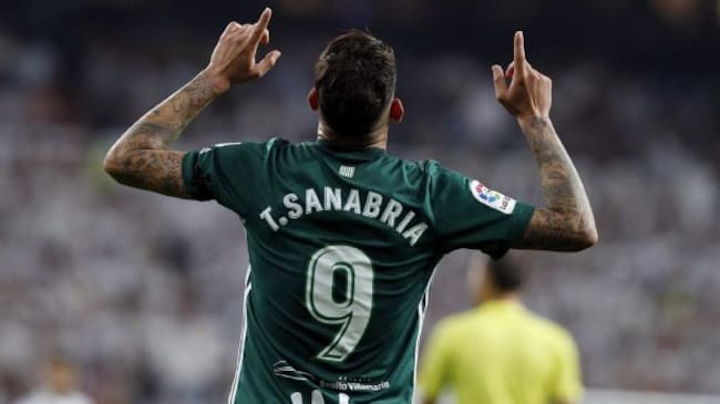 Sanabria celebra su gol en el Bernabéu.
