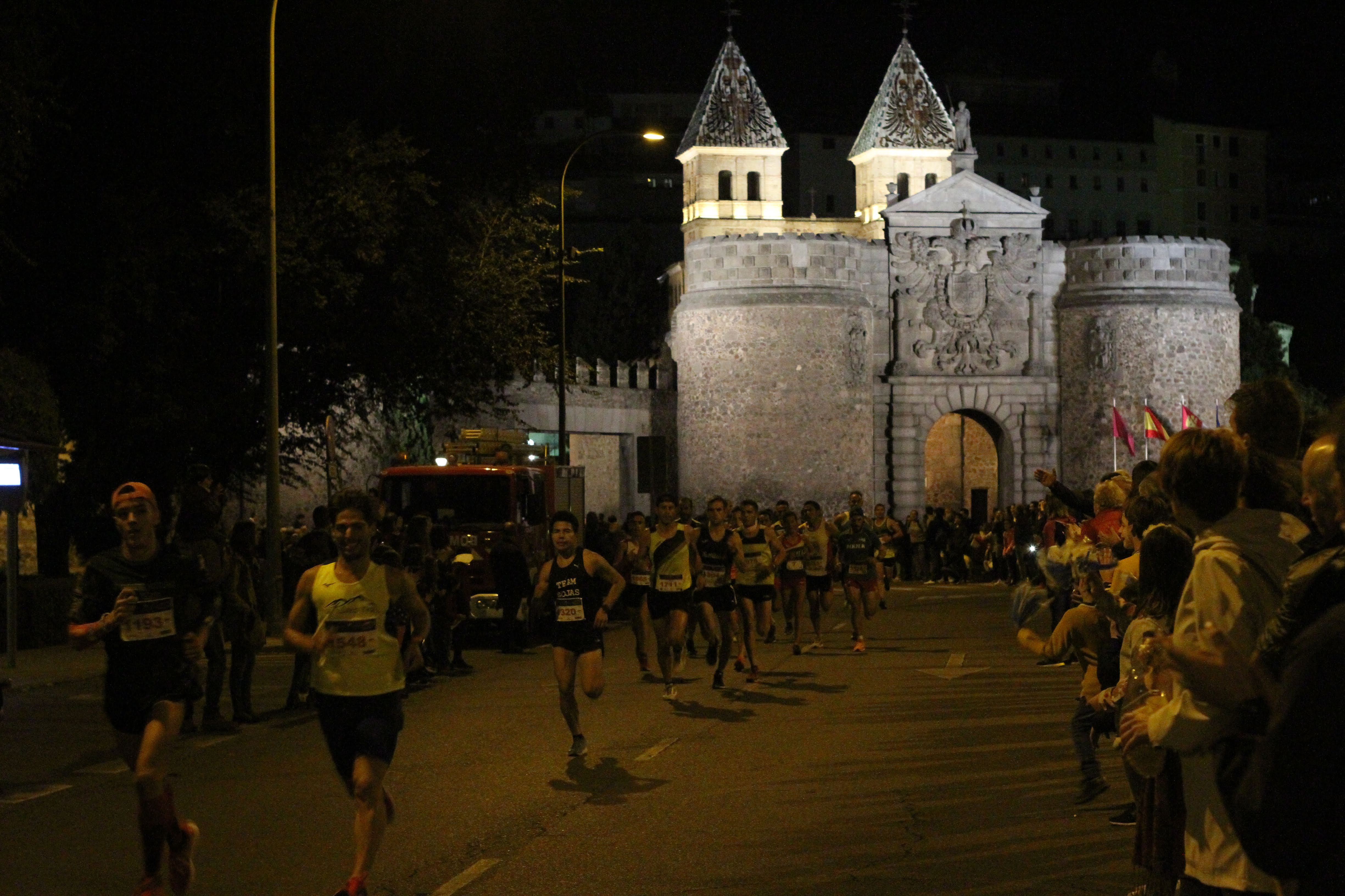 Imagen de archivo de una de las ediciones de la carrera 'La Nocturna' de Toledo