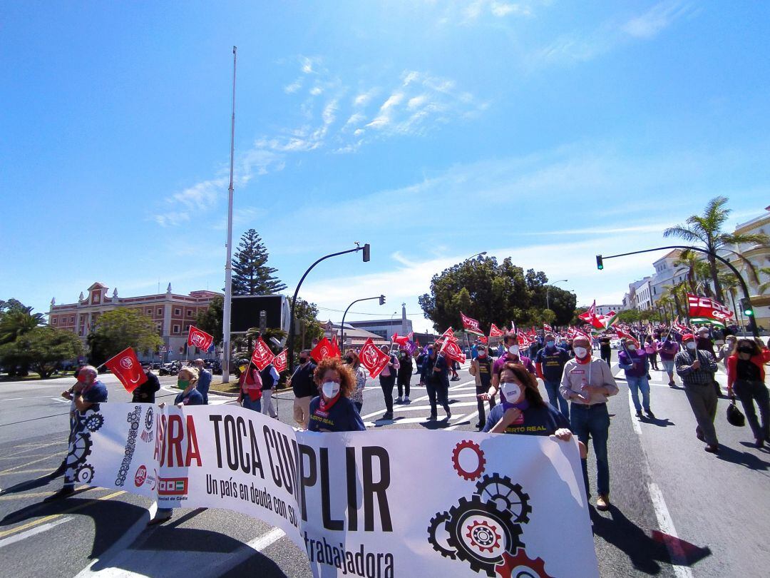 Cabecera de la marcha por el Día de los Trabajadores.