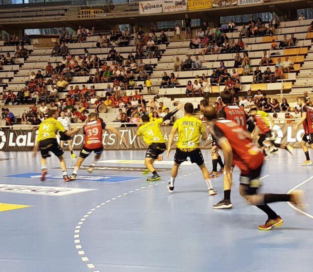 El Abanca Ademar comienza la pretemporada con victoria