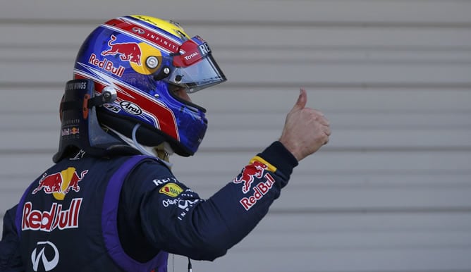 El australiano Mark Webber celebra su &#039;pole&#039; en el G.P de Japón.