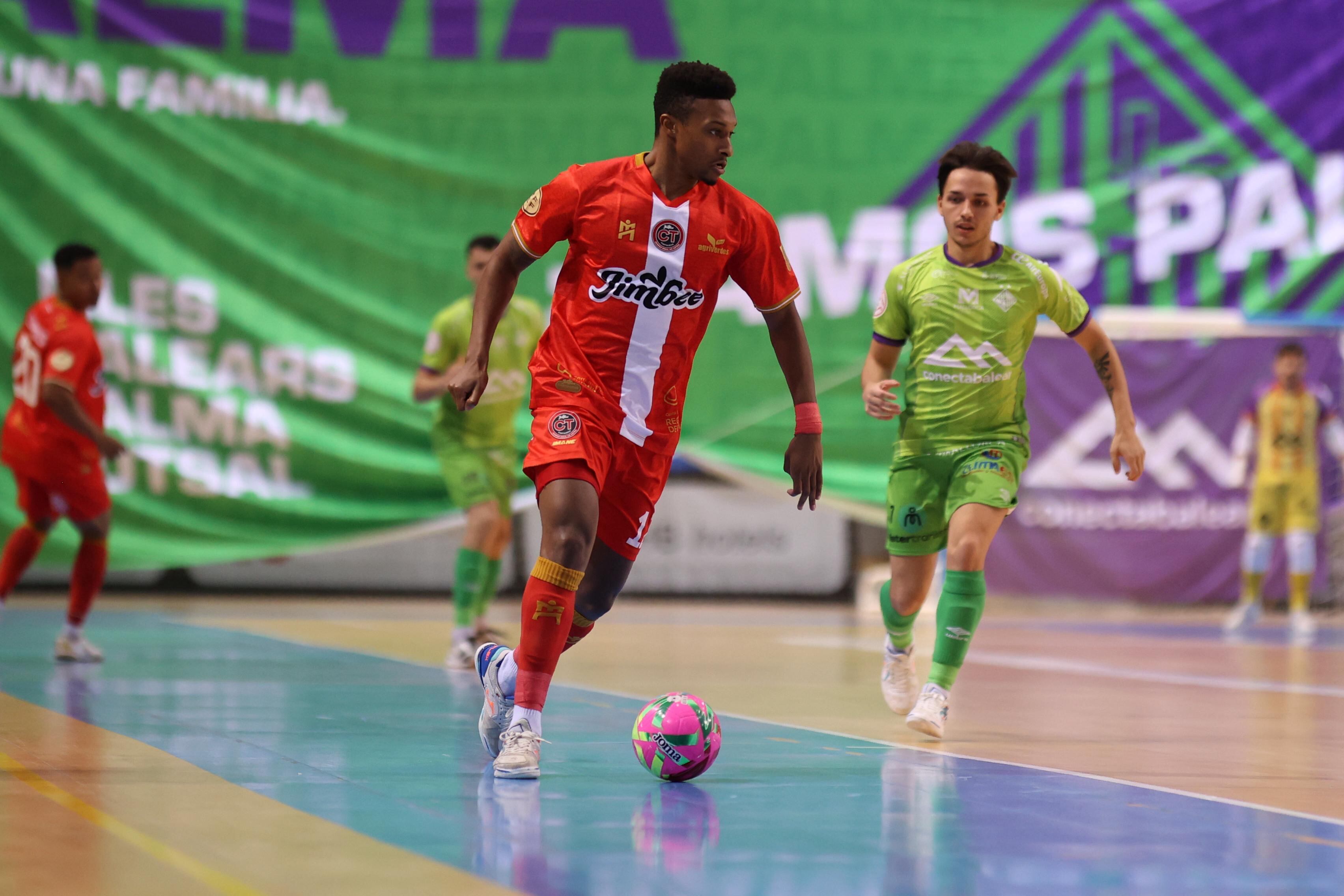 Renato durante el partido ante Palma, antes de caer lesionado