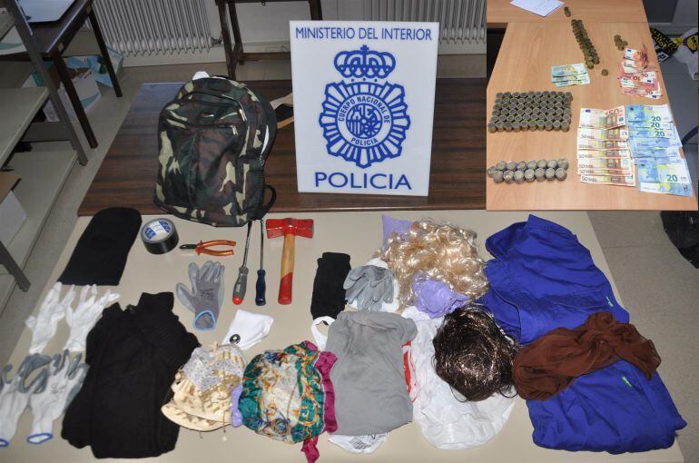 Efectos incautados al presunto ladrón