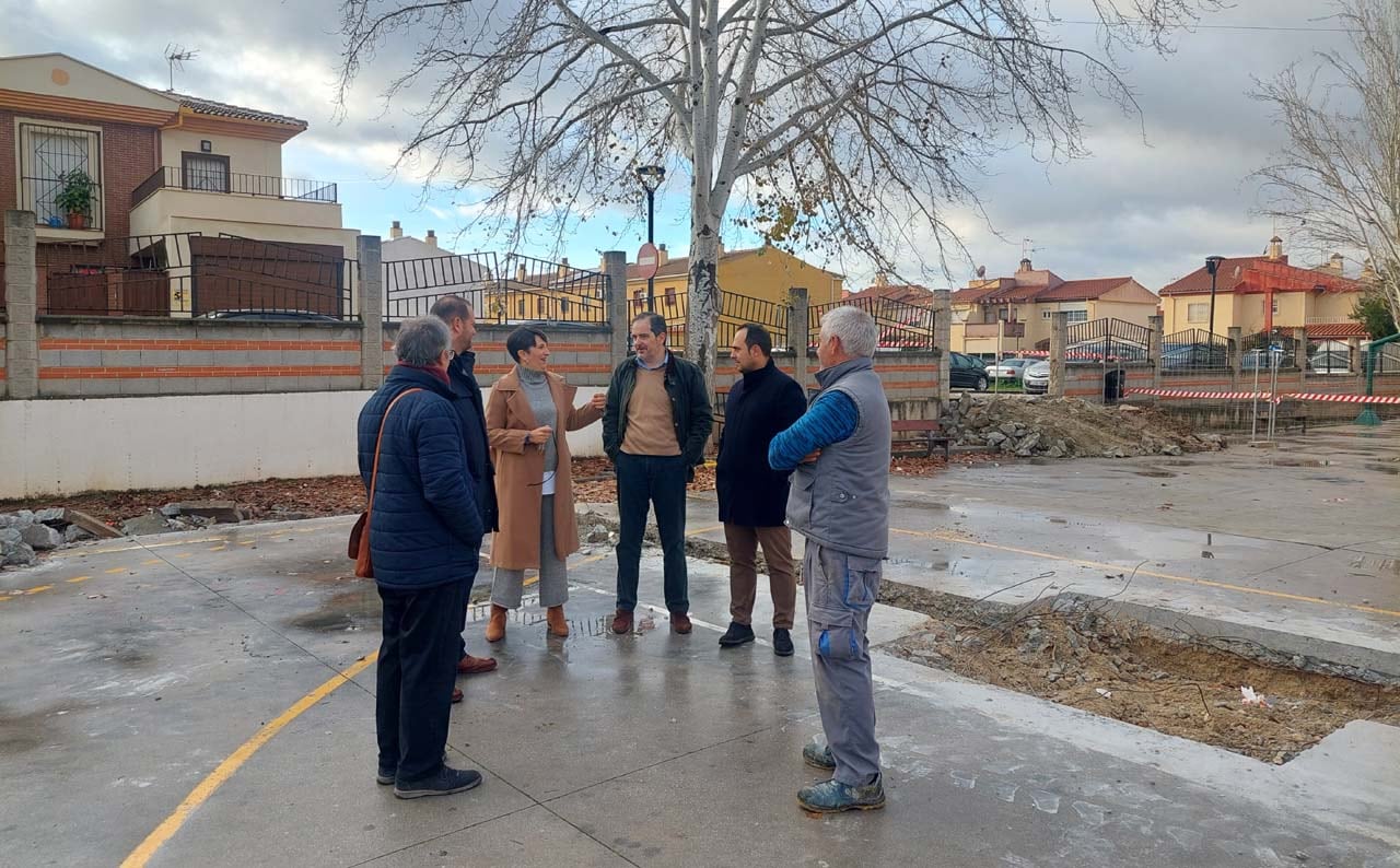 Inicio de las obras del pabellón deportivo cubierto en el colegio de Pulianas (Granada)